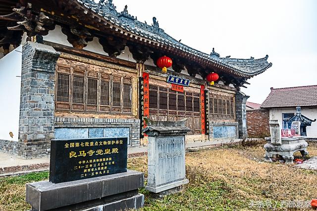 A scenic view of Hanzhong Liangma Temple Juehuang Hall