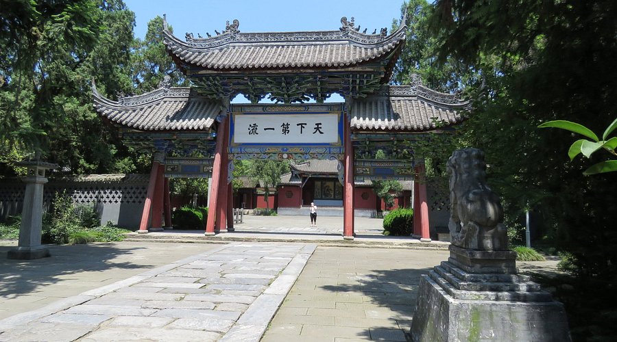 A scenic view of Hanzhong Mianxian Wuhou Shrine
