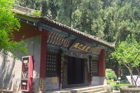 A scenic view of Hanzhong Wuhou Tomb