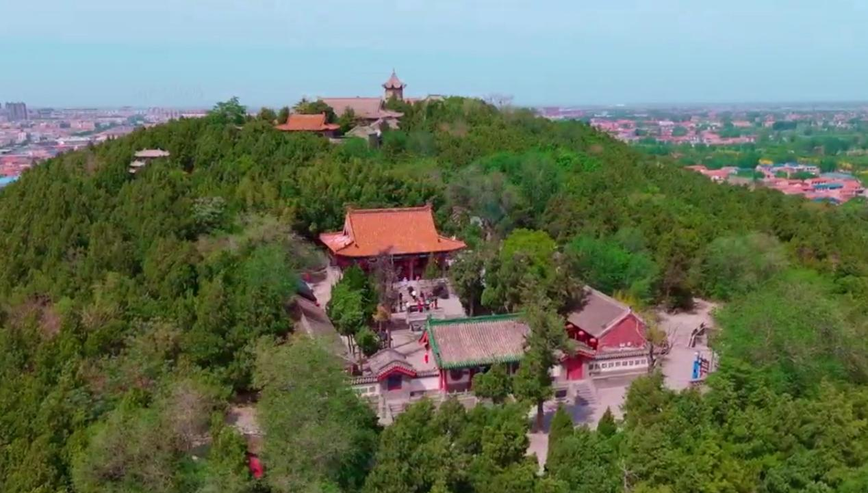 A scenic view of Hebi Liyyangguchengyizhi
