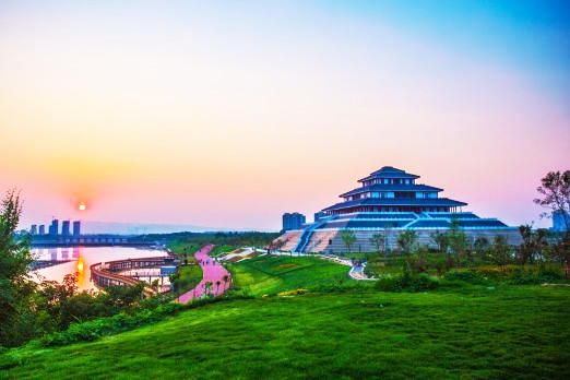 A scenic view of Hebi Liyyangguchengyizhi