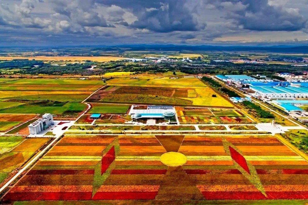A scenic view of Hegang Aolimi Chengzhi