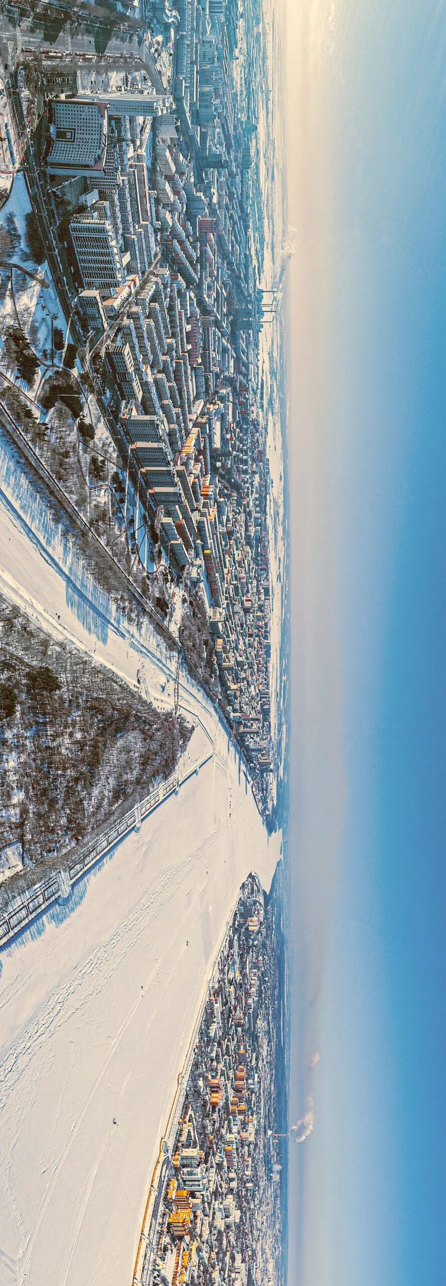 A scenic view of Heihe Elunchun Shenquan Jitan Yizhi
