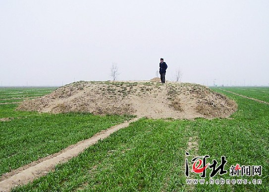 A scenic view of Hengshui Feng Family Tombs
