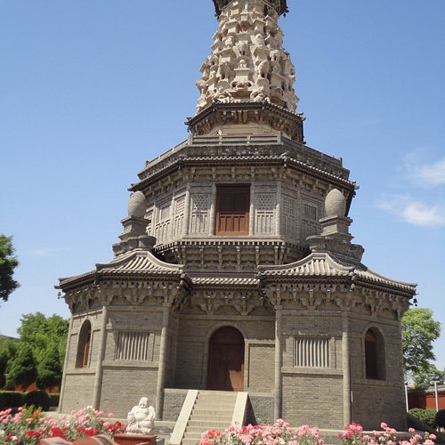 A scenic view of Hengshui Qinglin Temple Pagoda