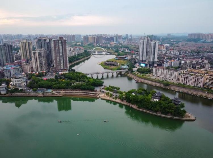 A scenic view of Hengyang Yunji Yao
