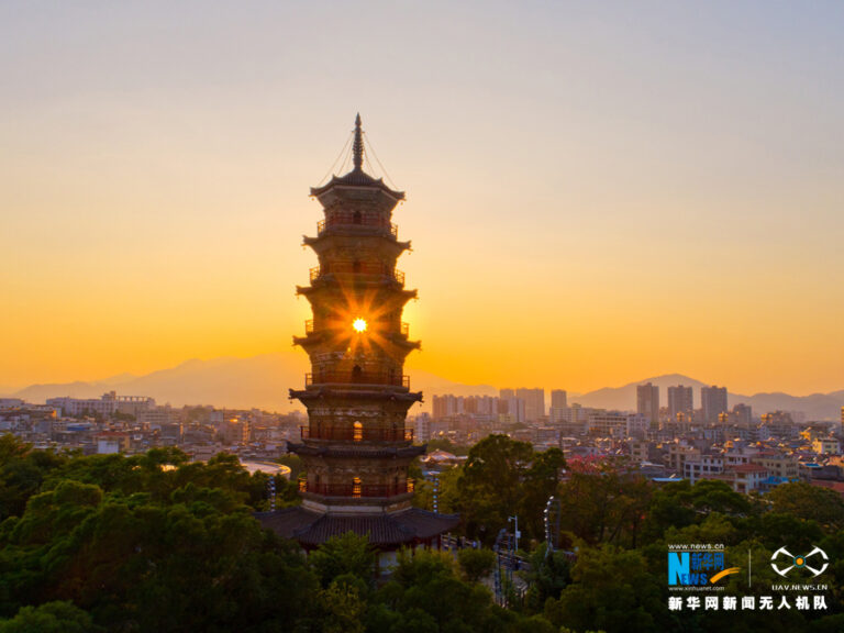 Discover the Majestic Heyuan Guifengta: A Hidden Gem in Guangdong