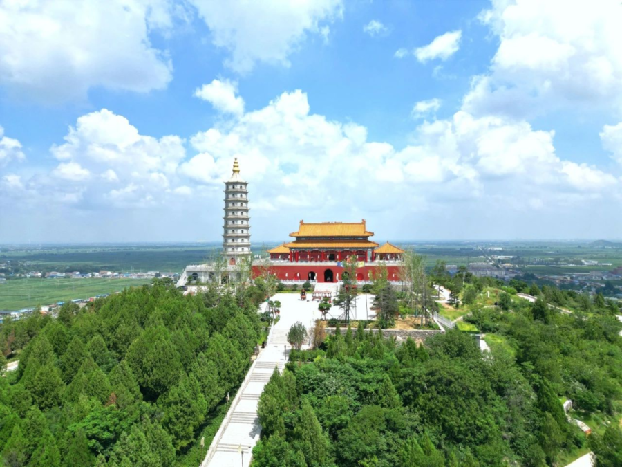 A scenic view of Heze Baishou Fang Ji Baishi Fang