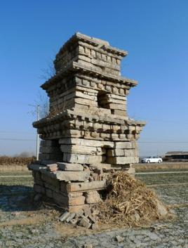 A scenic view of Heze Wohua Ta