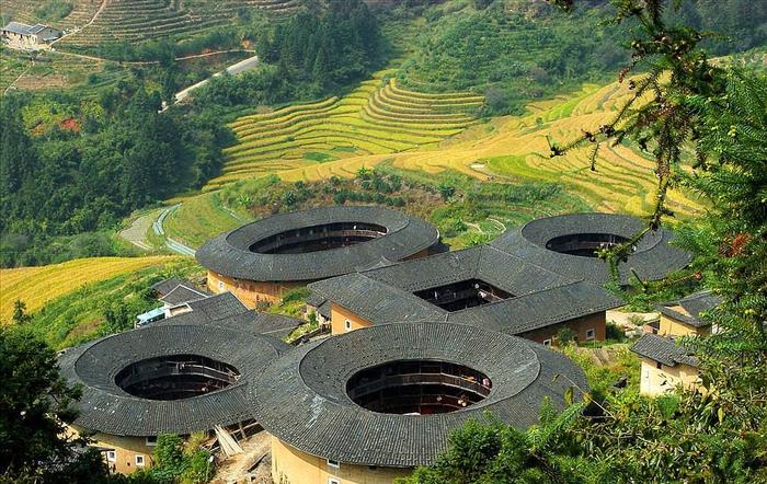A scenic view of Hezhou Jiangshi Kejia Weiwu