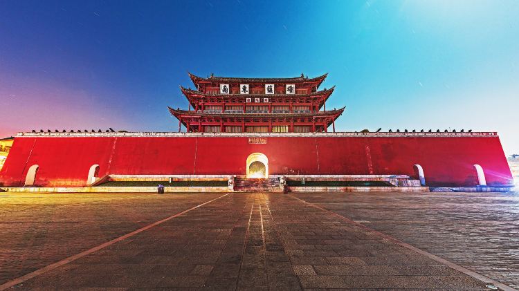 A scenic view of Honghe Chaoyanglou