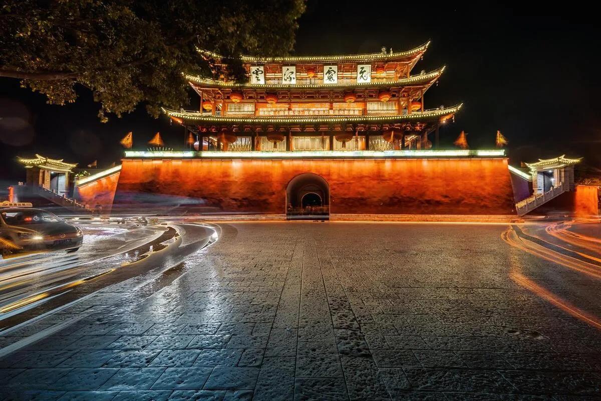 A scenic view of Honghe Jianshui Wenmiao