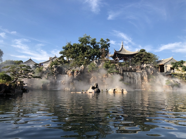 A scenic view of Honghe Jianshui Zhujia Huayuan