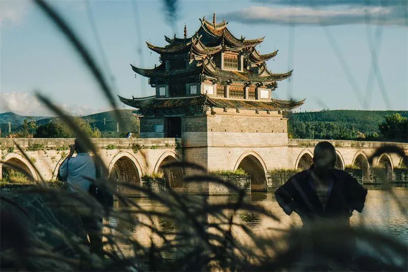 A scenic view of Honghe Shuanglongqiao