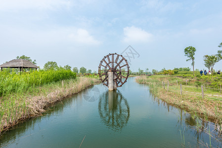 A scenic view of Huaian Hongzehu Dadi