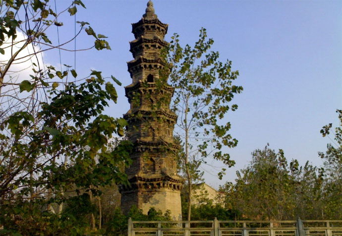 A scenic view of Huaian Yueta