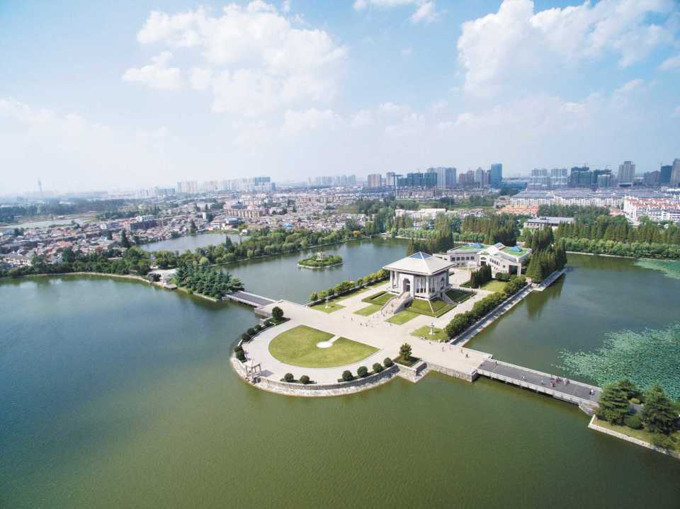 A scenic view of Huaian Zhonggong Zhongyang Huazhong Fenju Jiuzhi