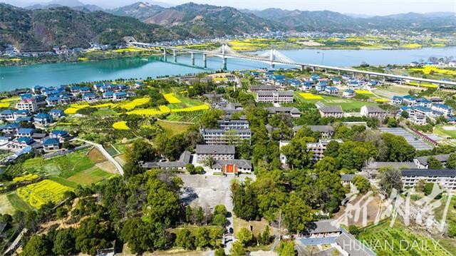 A scenic view of Huaihua Anjiang Nongxiao Jinianyuan
