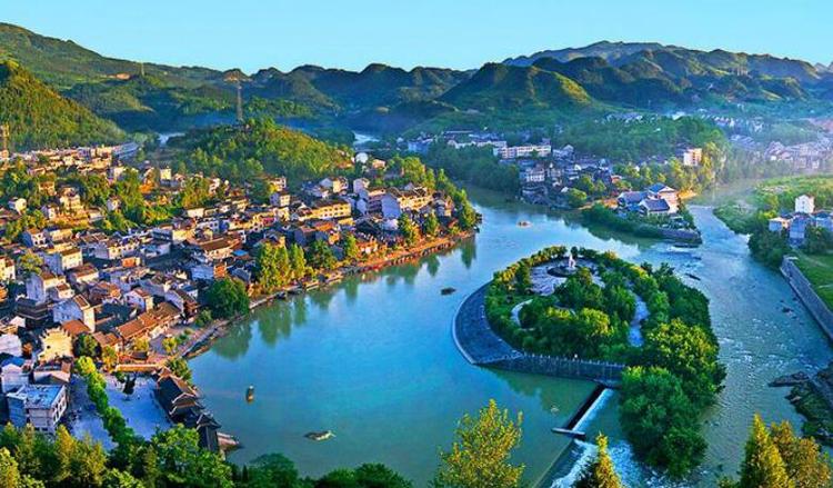 A scenic view of Huaihua Baiyiguan Yaotou Gucheng Yizhi
