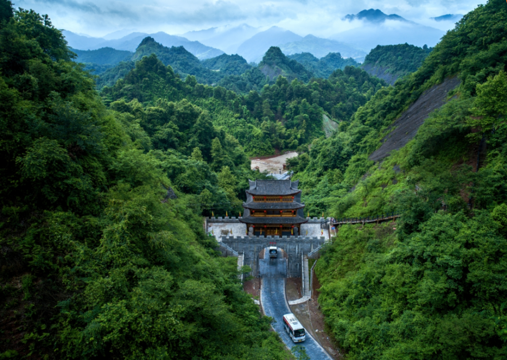 A scenic view of Huaihua Chenzhou Jiaoan Fashengdi