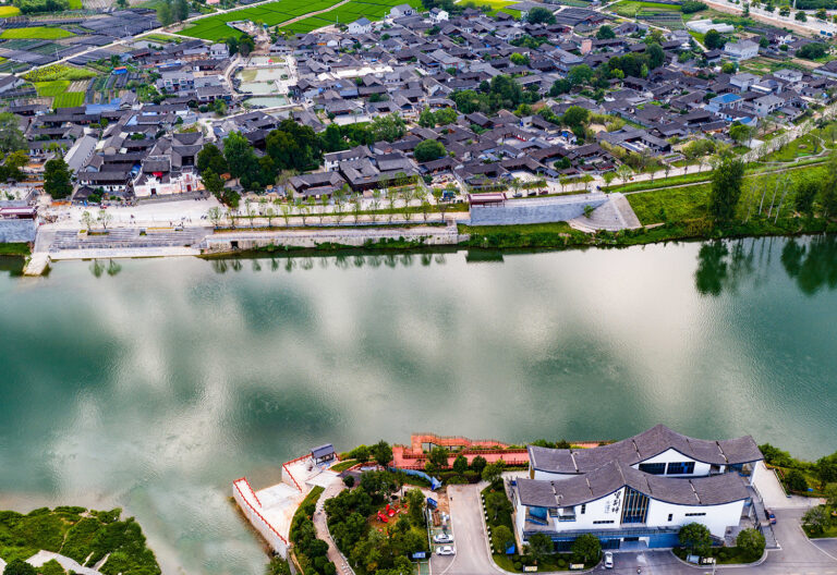 Experience the Unique Charm of Huaihua Jingpingcun Gujianzhuqun: A Hidden Gem in Hunan