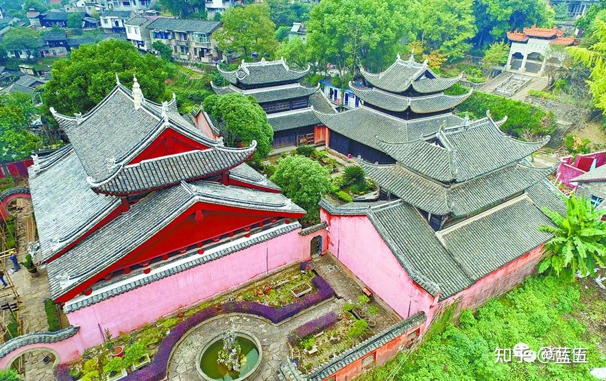 A scenic view of Huaihua Longxingsi