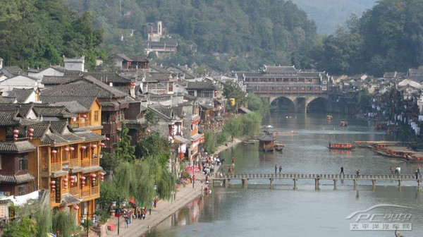 A scenic view of Huaihua Qiancheng Gujianzhuqun