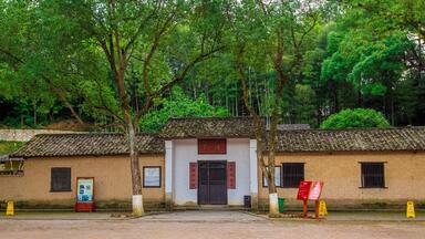 A scenic view of Huaihua Xiangjingyu Guju