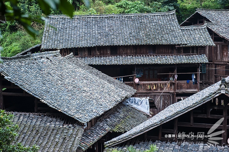 A scenic view of Huaihua Yutou Dongzhai Gujianzhuqun