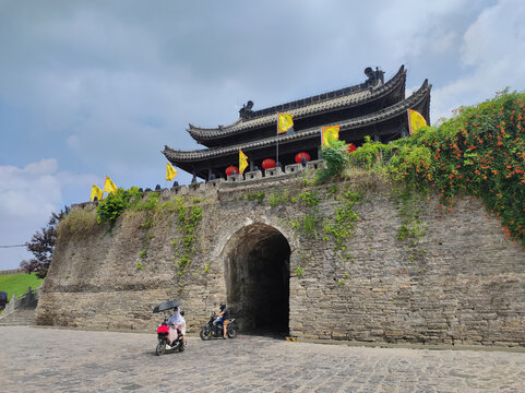 A scenic view of Huainan Shouxian Guchengqiang