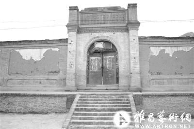 A scenic view of Huangnan Baoan Gutuntian Zhaibao Gujianzhuqun