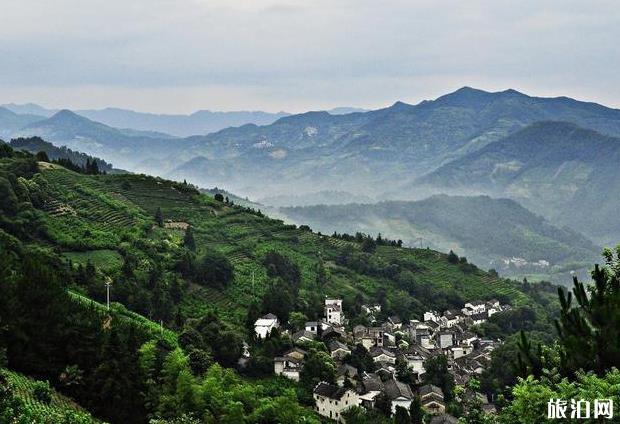 A scenic view of Huangshan Nanping Cun Gu Jianzhuqun