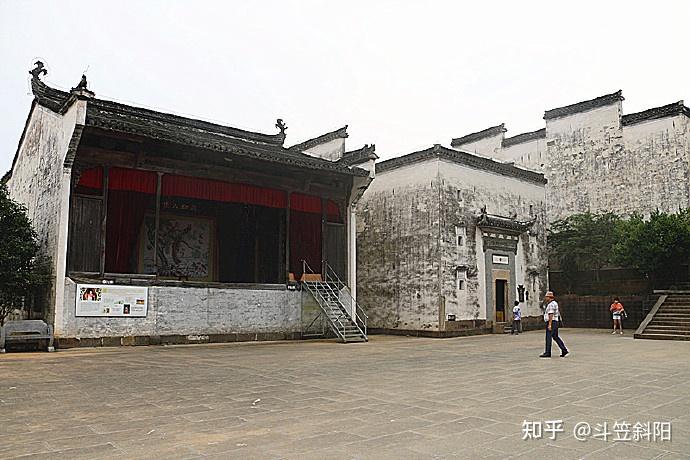 A scenic view of Huangshan Qiankou Minzhai