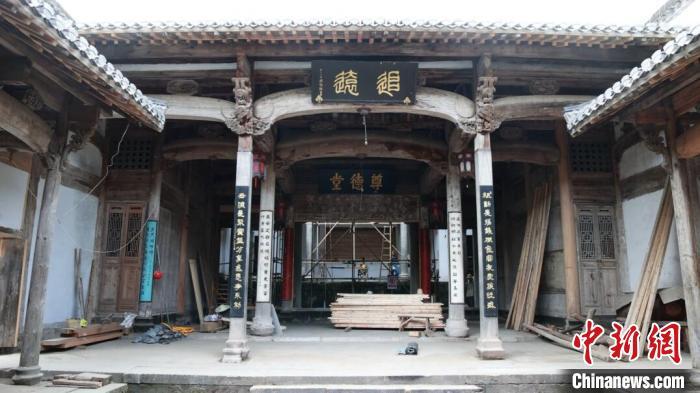 A scenic view of Huangshan Sanyang Hongshi Zongci