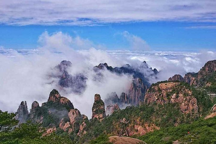 A scenic view of Huangshan Tangmo Tangan Yuan