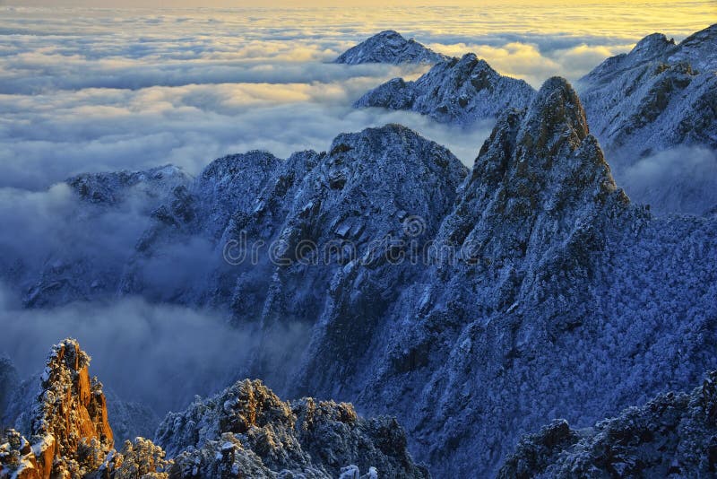A scenic view of Huangshan Wangyoudun Mu Shike