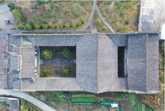 A scenic view of Huangshan Xingcun Chengshi Zongci
