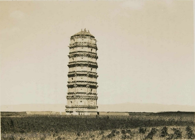 A scenic view of Huhehaote Wangzhaojunmu