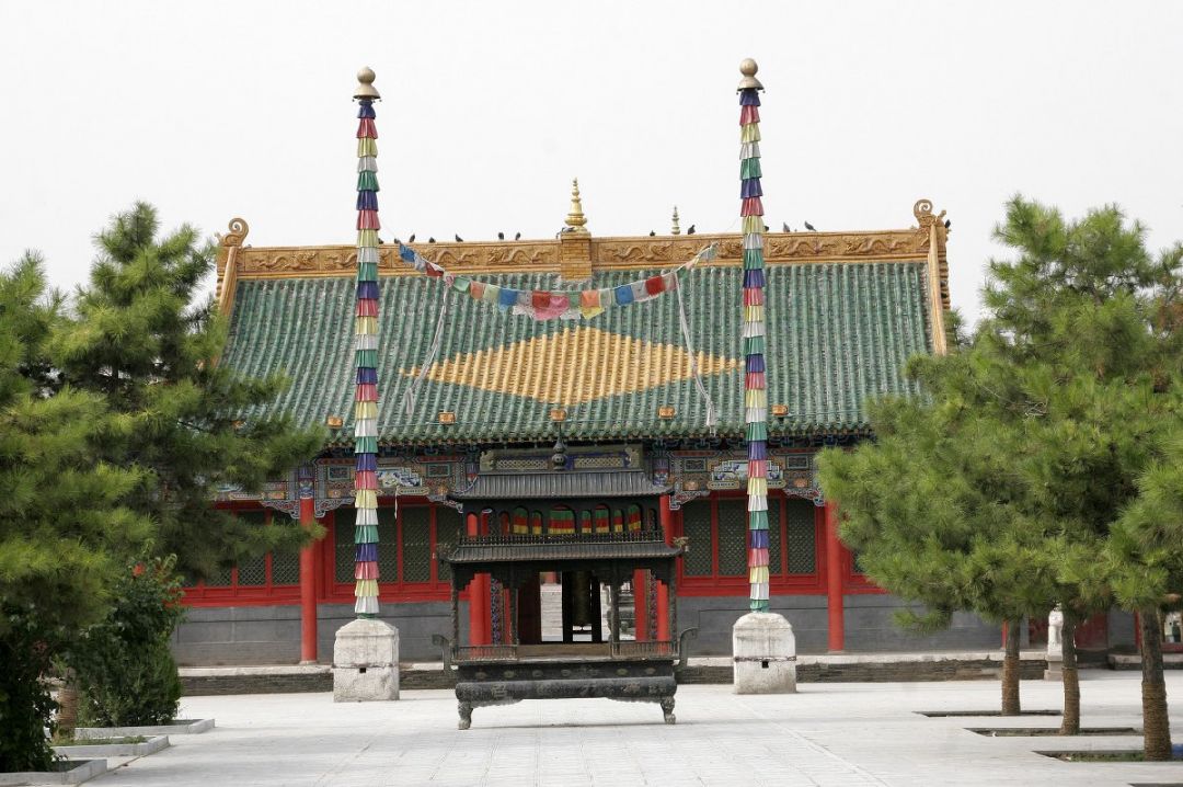 A scenic view of Huhehaote Xilituzhaojiamiao