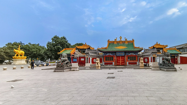 A scenic view of Huhehaote Yunzhongjungucheng