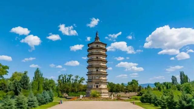 A scenic view of Huhehaote Yunzhongjungucheng