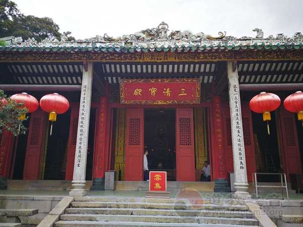 A scenic view of Huizhou Chongxu Guguan