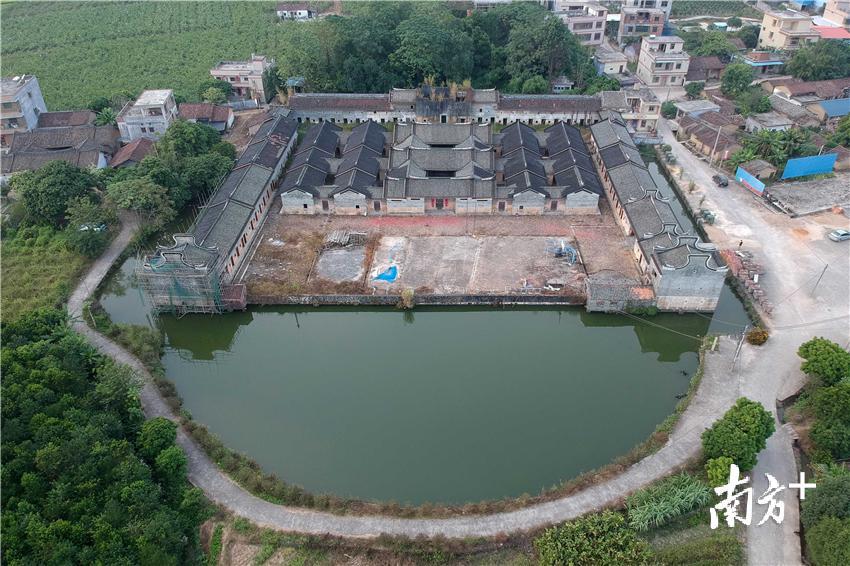 A scenic view of Huizhou Longmen Hehuwei