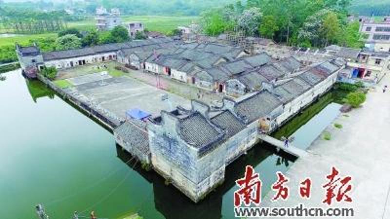 A scenic view of Huizhou Longmen Hehuwei