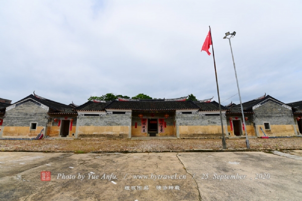 A scenic view of Huizhou Longmen Hehuwei