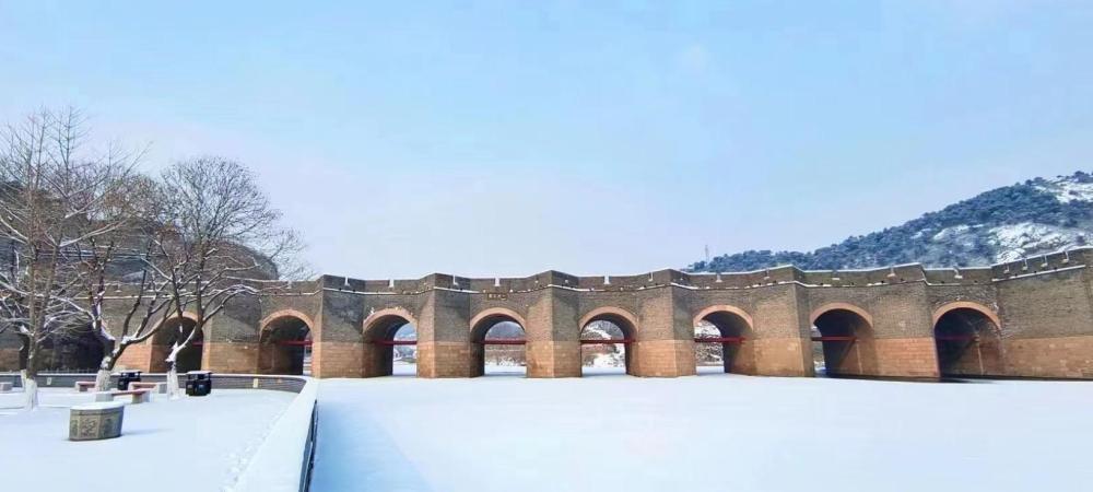 A scenic view of Huludao Wanlichangcheng Jiumenkou
