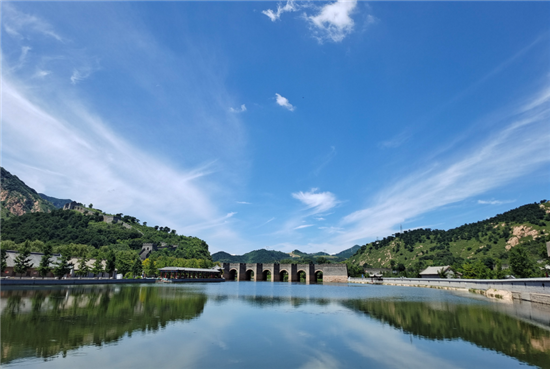 A scenic view of Huludao Wanlichangcheng Jiumenkou
