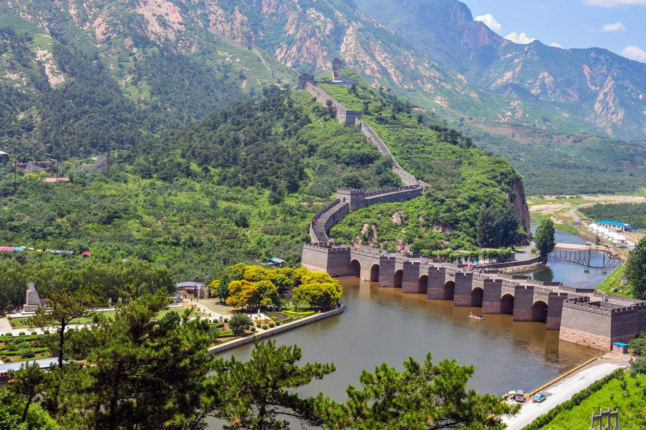 A scenic view of Huludao Zhongqiansuo Cheng