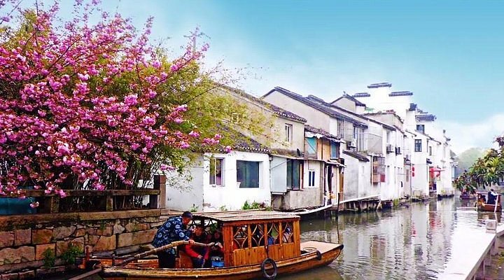 A scenic view of Huzhou Shuanglin Sanqiao