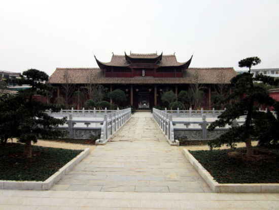 A scenic view of Jian Anfu Kongmiao